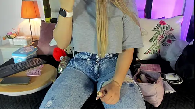 emmy r online show from December 22, 12:05 pm