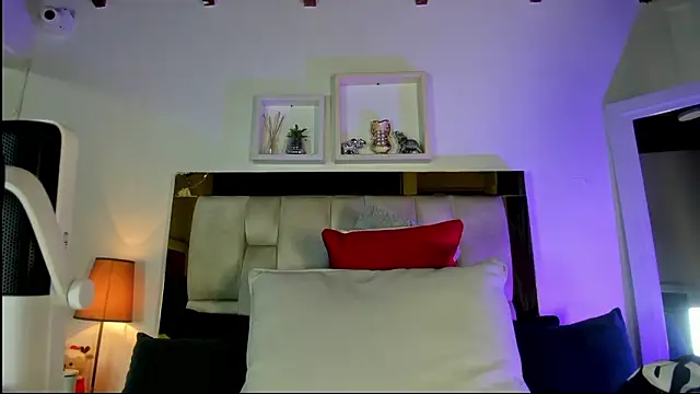 emmy r online show from March 7, 12:10 pm