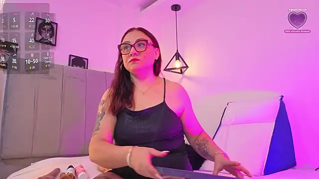 lady nylon  online show from March 24, 12:38 pm