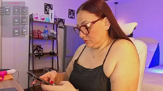 lady nylon  online show from February 2, 11:53 am