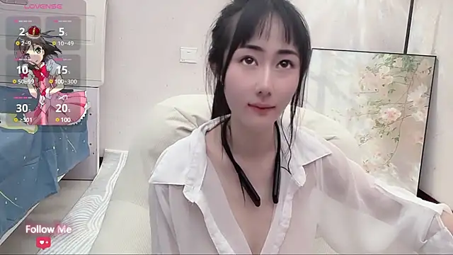 qiqi-- online show from February 17, 4:50 pm