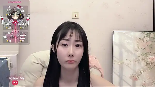 qiqi-- online show from February 27, 2:10 pm