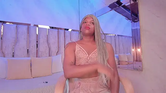 ari monet online show from April 12, 11:35 am