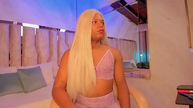 ari monet online show from February 11, 11:54 am