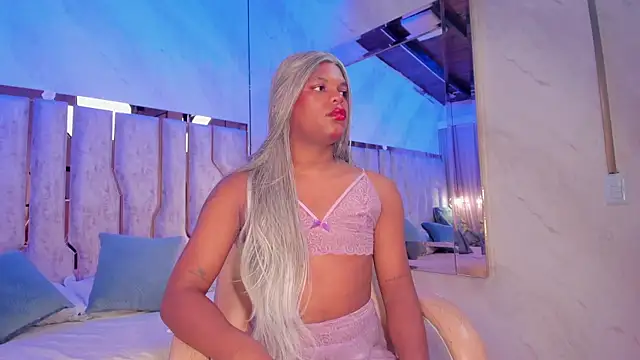 ari monet online show from March 28, 11:55 am