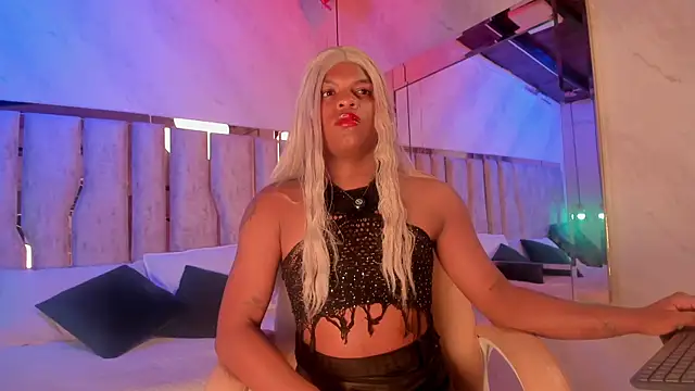 ari monet online show from September 12, 11:43 am