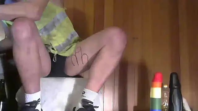 Snapshot of Sascha_XXX chatting on December 13, 8:15 pm Sascha XXX online show from December 13, 8:15 pm