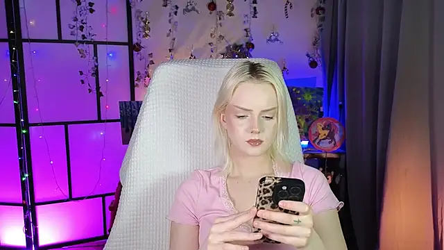 ImBonBon online show from April 4, 6:47 pm