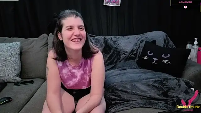 Snapshot of Sexy_Mama-69 chatting on March 27, 4:30 pm Sexy Mama-69 online show from March 27, 4:30 pm