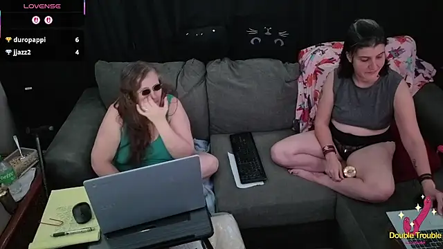 Snapshot of Sexy_Mama-69 chatting on January 31, 7:12 pm Sexy Mama-69 online show from January 31, 7:12 pm