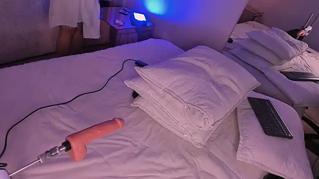 VioletaAbel online show from November 8, 10:52 am