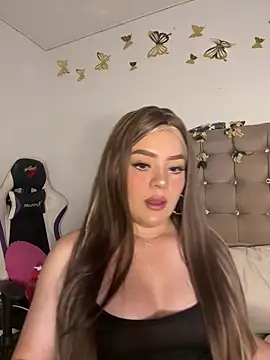 Jullieetta online show from October 10, 11:33 am