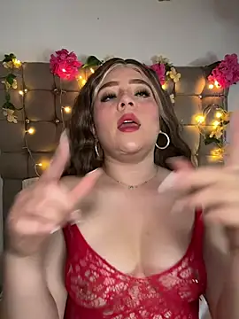 Jullieetta online show from February 6, 11:50 am