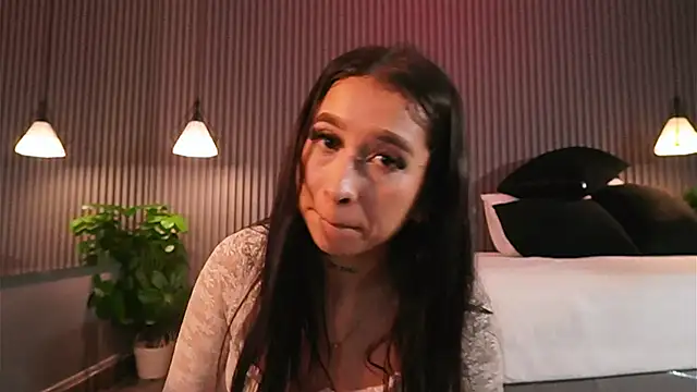 EriKlein online show from March 9, 8:12 pm