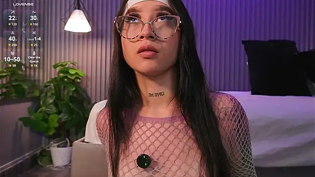 EriKlein online show from January 17, 7:50 pm