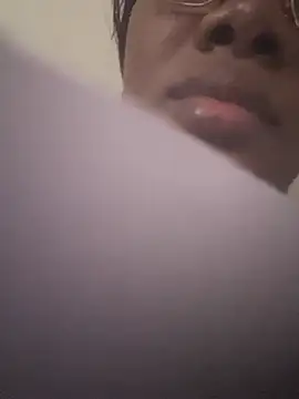 RoxannaBlanche online show from February 8, 9:45 pm