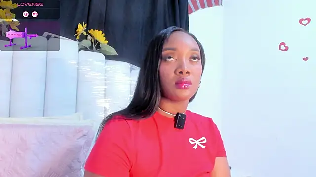 RoxannaBlanche online show from March 29, 2:02 am