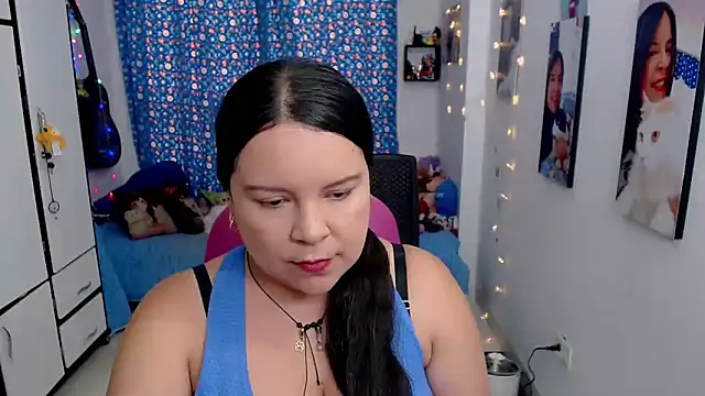 Snapshot of claryssa_ chatting on October 1, 7:07 pm claryssa online show from October 1, 7:07 pm