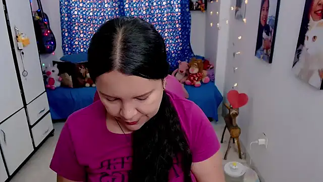 claryssa  online show from March 19, 8:31 pm