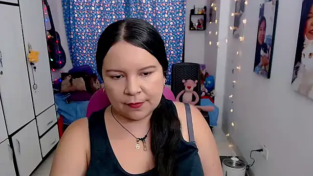 Snapshot of claryssa_ chatting on September 11, 8:20 pm claryssa online show from September 11, 8:20 pm