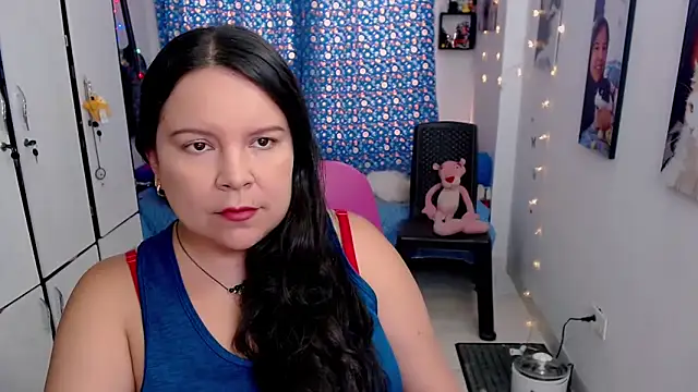 Snapshot of claryssa_ chatting on October 10, 6:53 pm claryssa online show from October 10, 6:53 pm