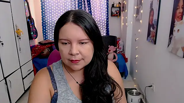 Snapshot of claryssa_ chatting on November 20, 5:57 pm claryssa online show from November 20, 5:57 pm