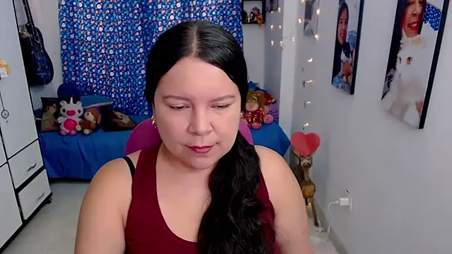 claryssa  online show from March 27, 5:47 pm