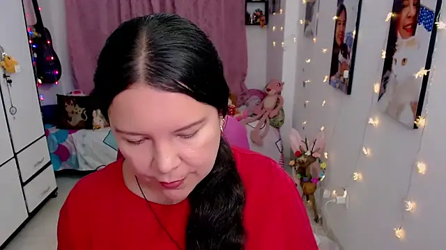 claryssa  online show from May 9, 6:28 am