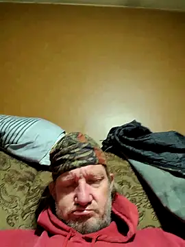 Hugebwc102 online show from February 19, 7:33 pm