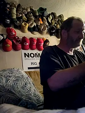 Hugebwc102 online show from July 7, 4:26 am