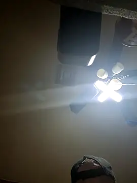 Hugebwc102 online show from December 23, 8:57 am