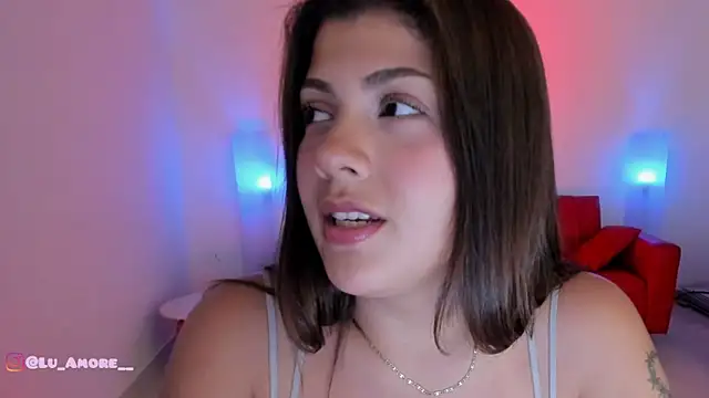 Snapshot of Luci_Amore chatting on February 9, 1:03 am Luci Amore online show from February 9, 1:03 am