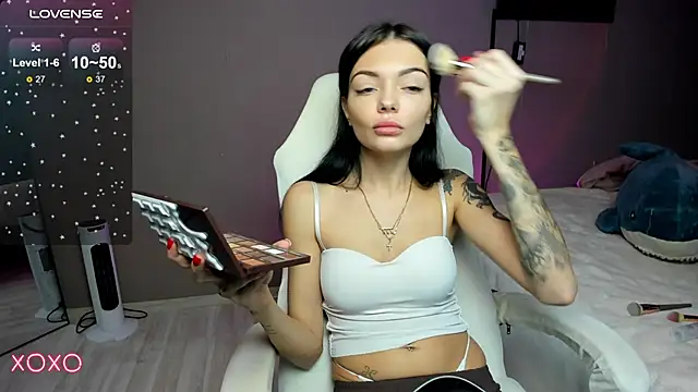 Snapshot of Mariella_Adamss chatting on November 2, 10:53 am Mariella Adamss online show from November 2, 10:53 am