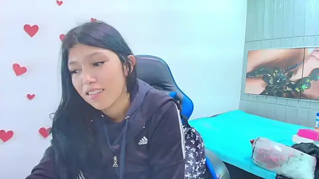 emily rosse04 online show from February 14, 12:49 pm