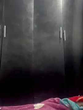 Snapshot of emily_rosse04 chatting on November 22, 11:09 am emily rosse04 online show from November 22, 11:09 am