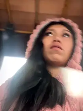 emily rosse04 online show from March 31, 11:34 am