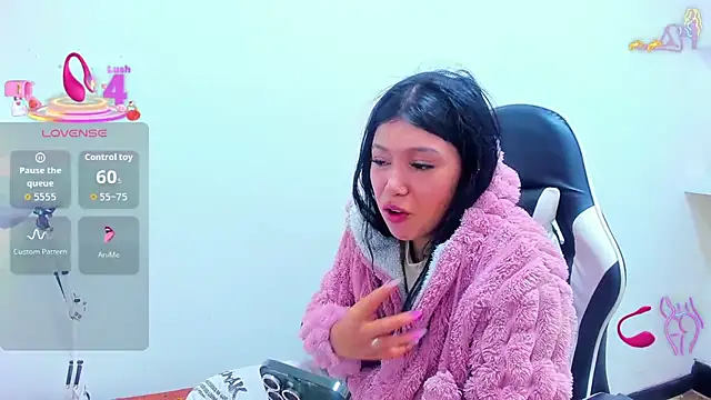 emily rosse04 online show from February 19, 11:51 am