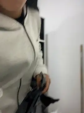 emily rosse04 online show from January 14, 1:26 pm