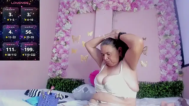 grandmother milf online show from May 13, 12:45 pm