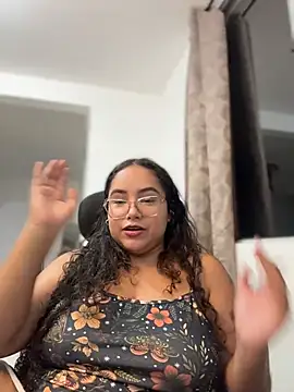 CurlyGirl 1 online show from July 24, 12:17 am