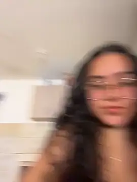 CurlyGirl 1 online show from December 22, 10:43 pm