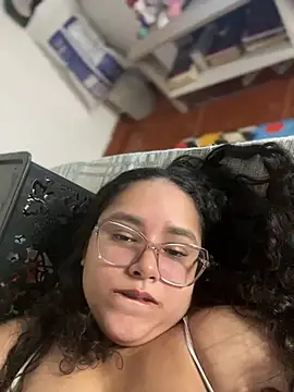 CurlyGirl 1 online show from January 10, 9:32 pm