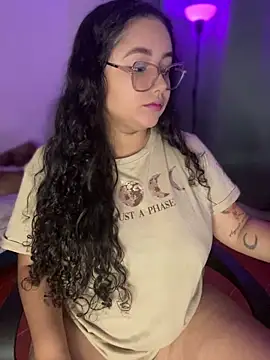 CurlyGirl 1 online show from March 30, 11:39 pm