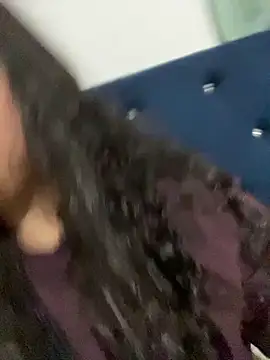 CurlyGirl 1 online show from January 6, 11:09 pm