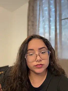 CurlyGirl 1 online show from June 14, 11:17 pm
