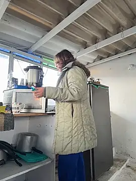 SheraHadee online show from October 24, 9:36 pm