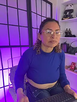 Snapshot of SheraHadee chatting on June 21, 8:25 pm SheraHadee online show from June 21, 8:25 pm