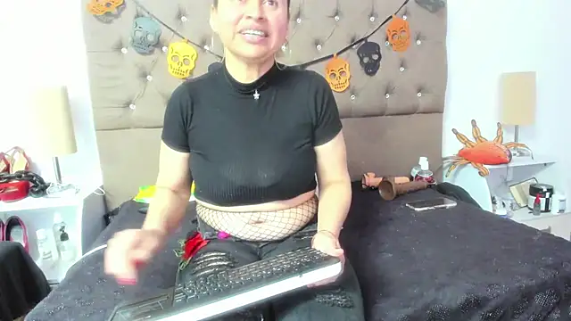 SheraHadee online show from November 1, 9:41 pm