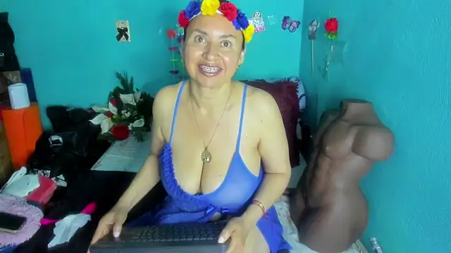 SheraHadee online show from May 21, 10:56 am