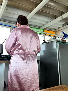 SheraHadee online show from October 13, 8:21 pm